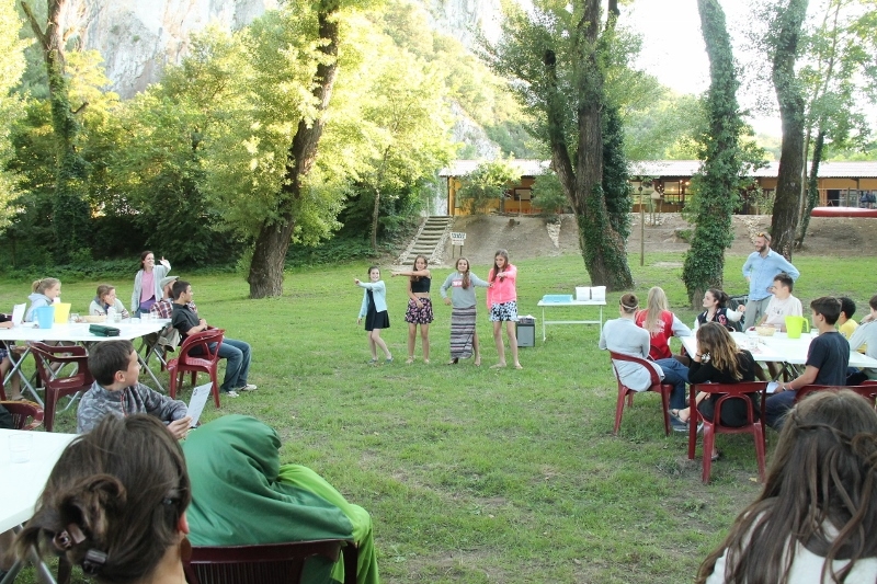 Village Camps International Summer Camp Ard&egrave;che, France 2019-07-26 https://www.villagecamps.com/journals_admin/images/907-34-07-11-2014  (800x533) (205).jpg